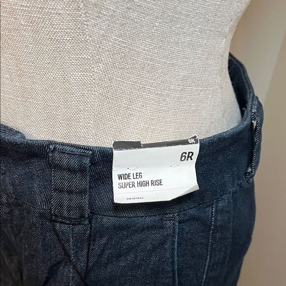 Express Women's Dark Wash Wide Leg Trouser Jeans Size 6 NWT - Picture 4 of 7